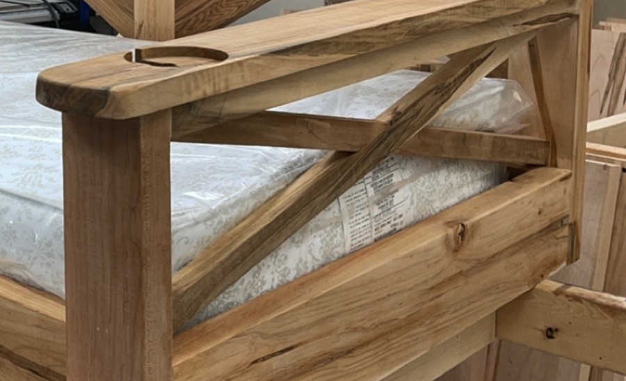 X-sides detail